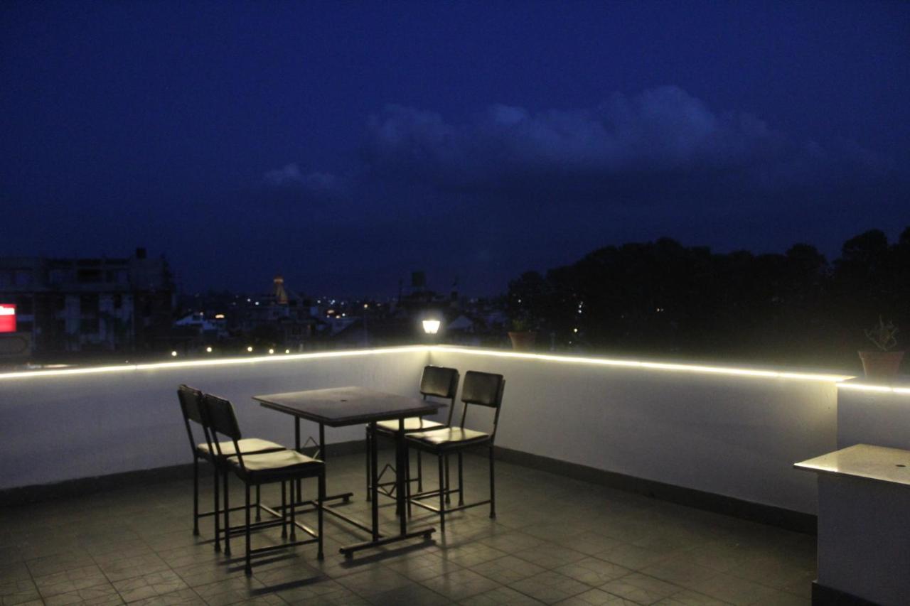 Eco Inn Guest House Kathmandu Ngoại thất bức ảnh